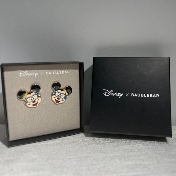 🔹️Disney x BaubleBar🔹️ Mickey Mouse Nerd Earrings - Adorable Glasses Design - Picture 2 of 3